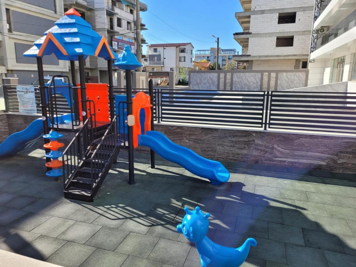 Palmas - Pool By N10 Leilighet Năvodari Eksteriør bilde